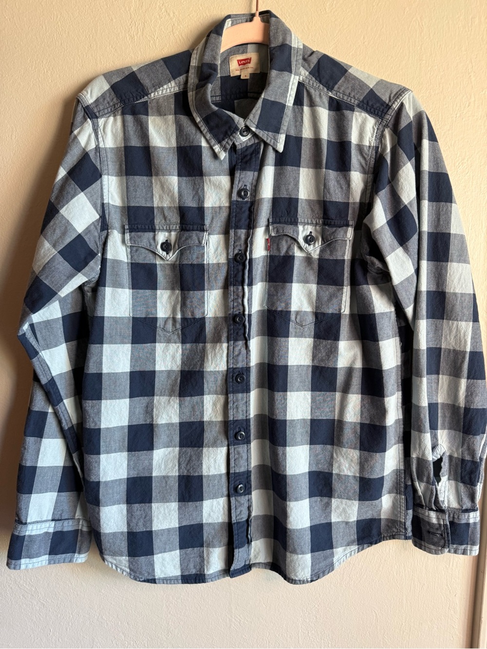 Levi's Men's Navy & White Buffalo Check Button-Down Shirt